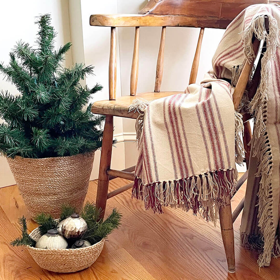 Wild Oats Interiors Farmhouse Home Decor Grain Sack Throw Blanket